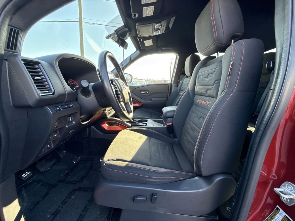 Used 2023 Nissan Frontier PRO-4X w/ Pro Convenience Package image 13