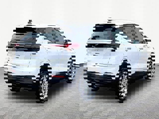 New 2027 Chevrolet Bolt LT w/ Comfort Package image 6