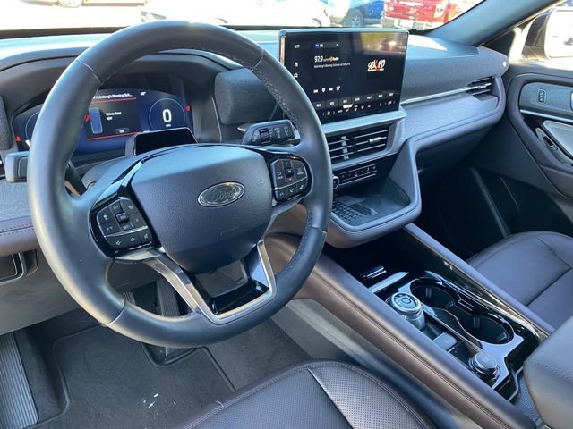 Certified 2025 Ford Explorer Platinum w/ LUX Leather Package image 20