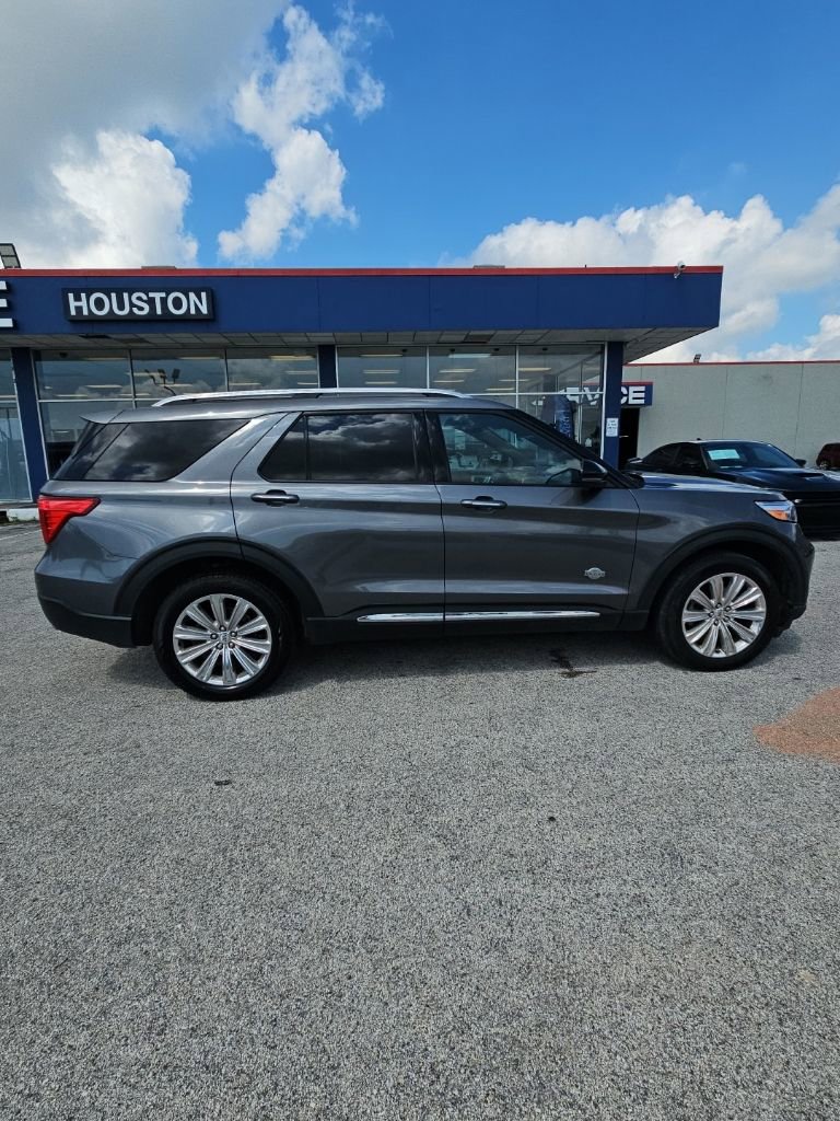 Used 2023 Ford Explorer King Ranch w/ Technology Package AWD/4WD image 8