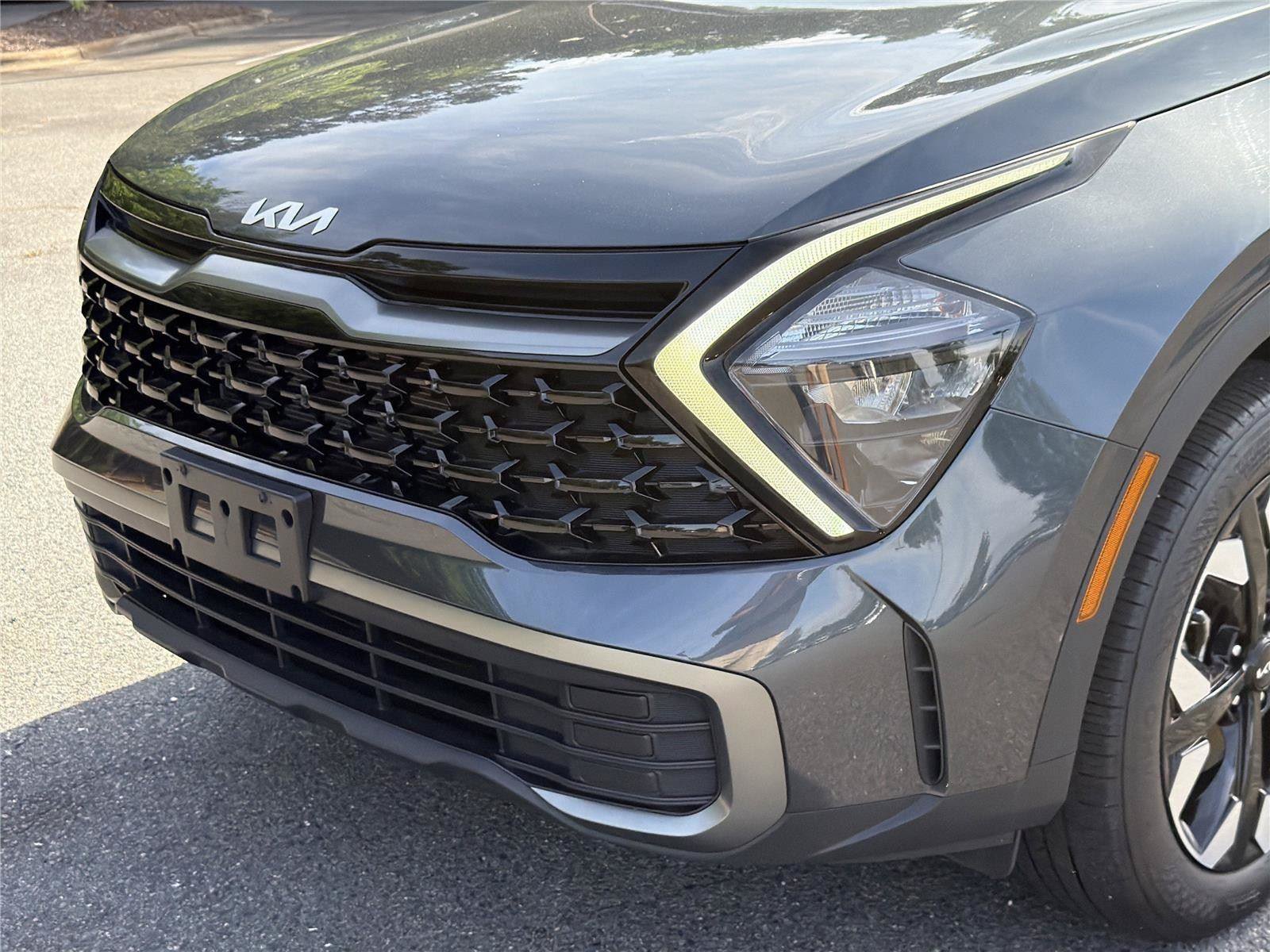 Used 2023 Kia Sportage X-Line w/ X-Line Premium Package AWD/4WD image 35