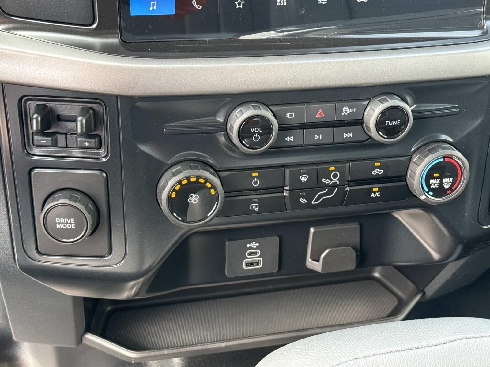 New 2026 Ford F150 XL RWD image 16