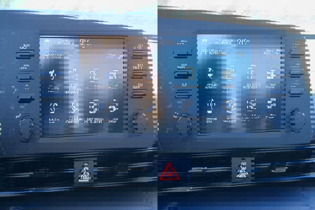 New 2026 Hyundai Elantra SEL Sport Premium image 5