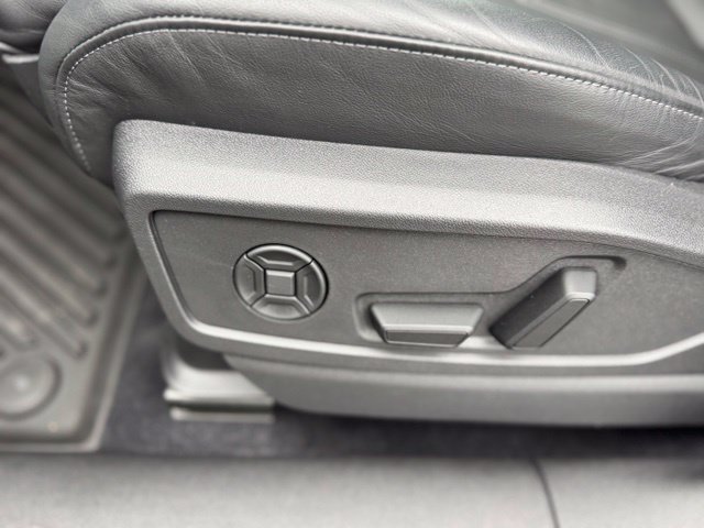 Certified 2025 Audi Q5 Premium Plus AWD/4WD image 25