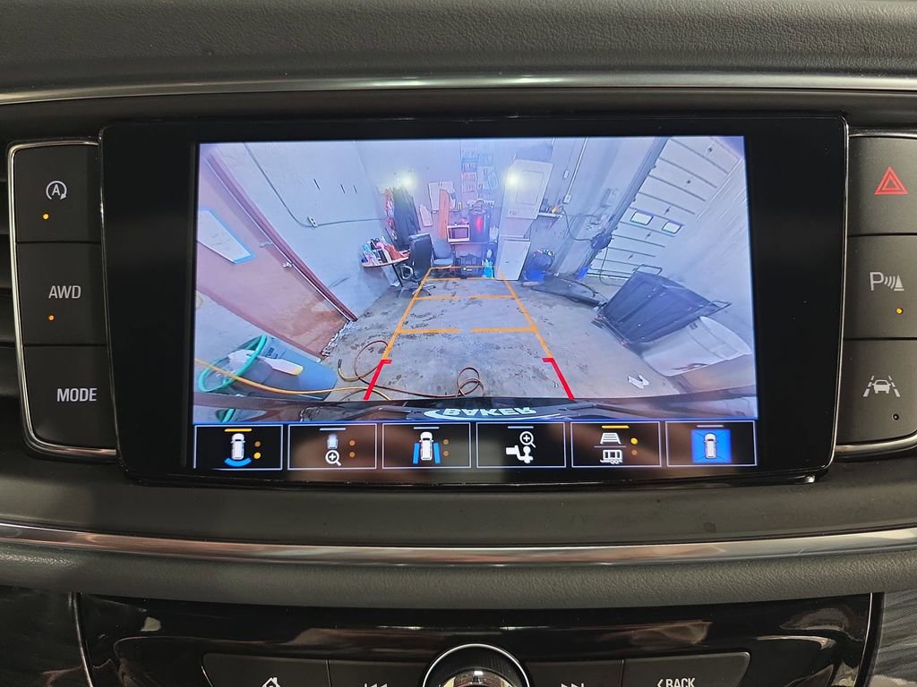 Used 2024 Buick Enclave Essence w/ Technology Package image 25