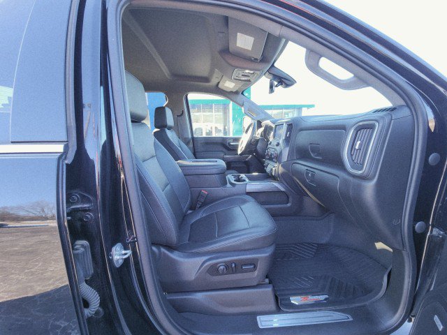 Used 2021 Chevrolet Silverado 3500 LTZ w/ LTZ Plus Package image 15