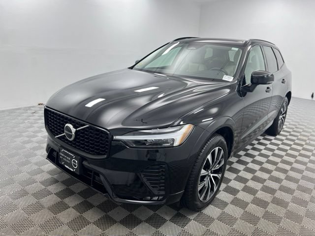 Used 2024 Volvo XC60 B5 Core w/ Protection Package Premier AWD/4WD image 2