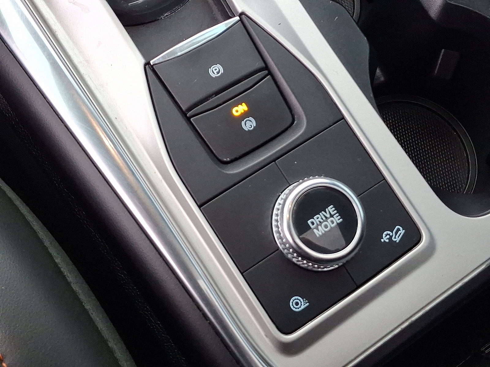 Certified 2022 Ford Explorer Timberline image 25