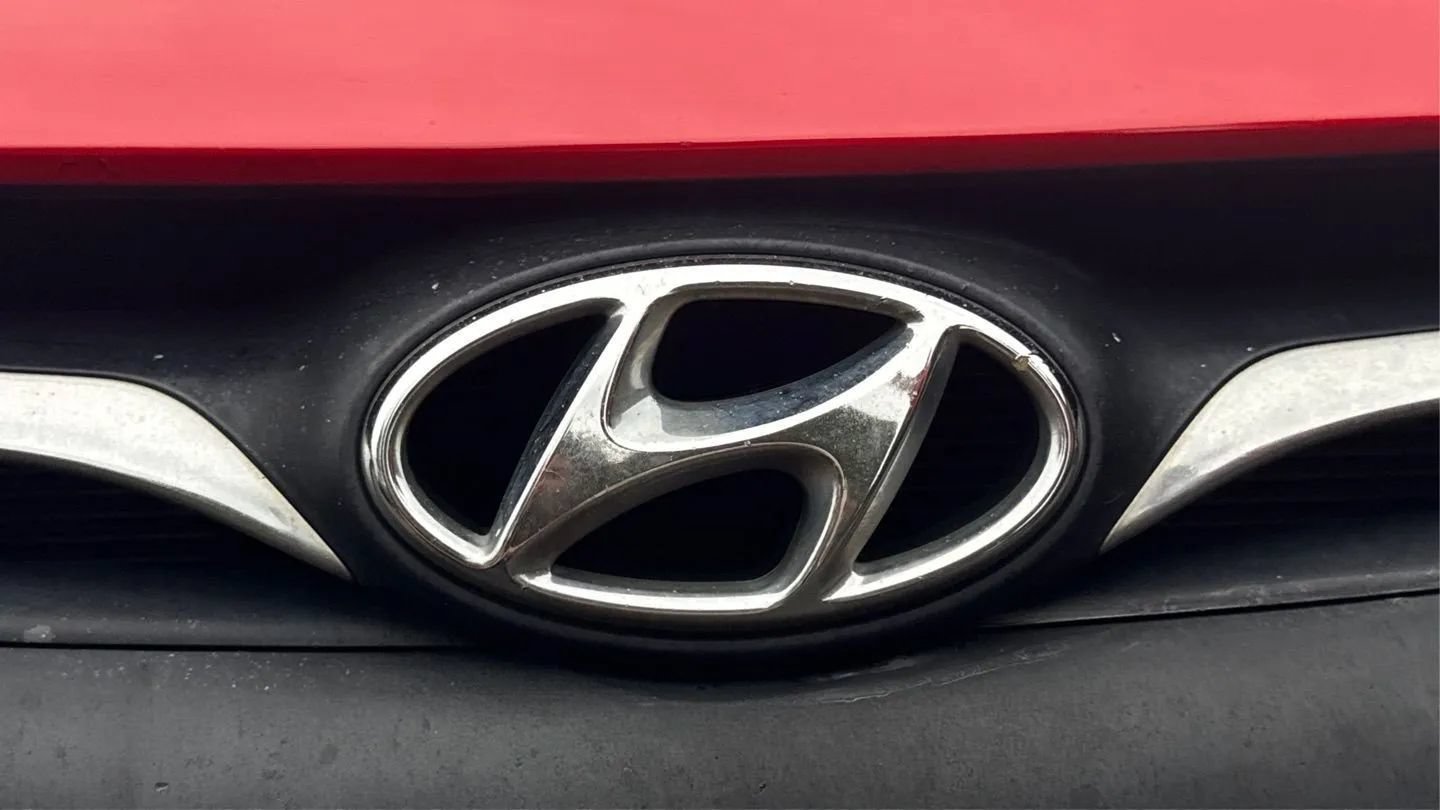 Used 2014 Hyundai Genesis 3.8 RWD image 35