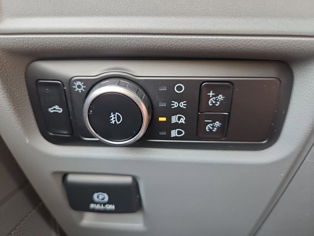 Used 2023 Ford F150 XLT AWD/4WD image 30