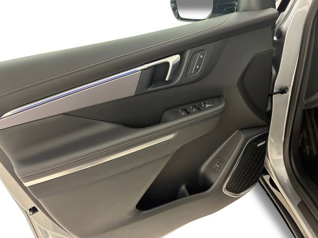 Certified 2025 Buick Enclave Sport Touring image 13