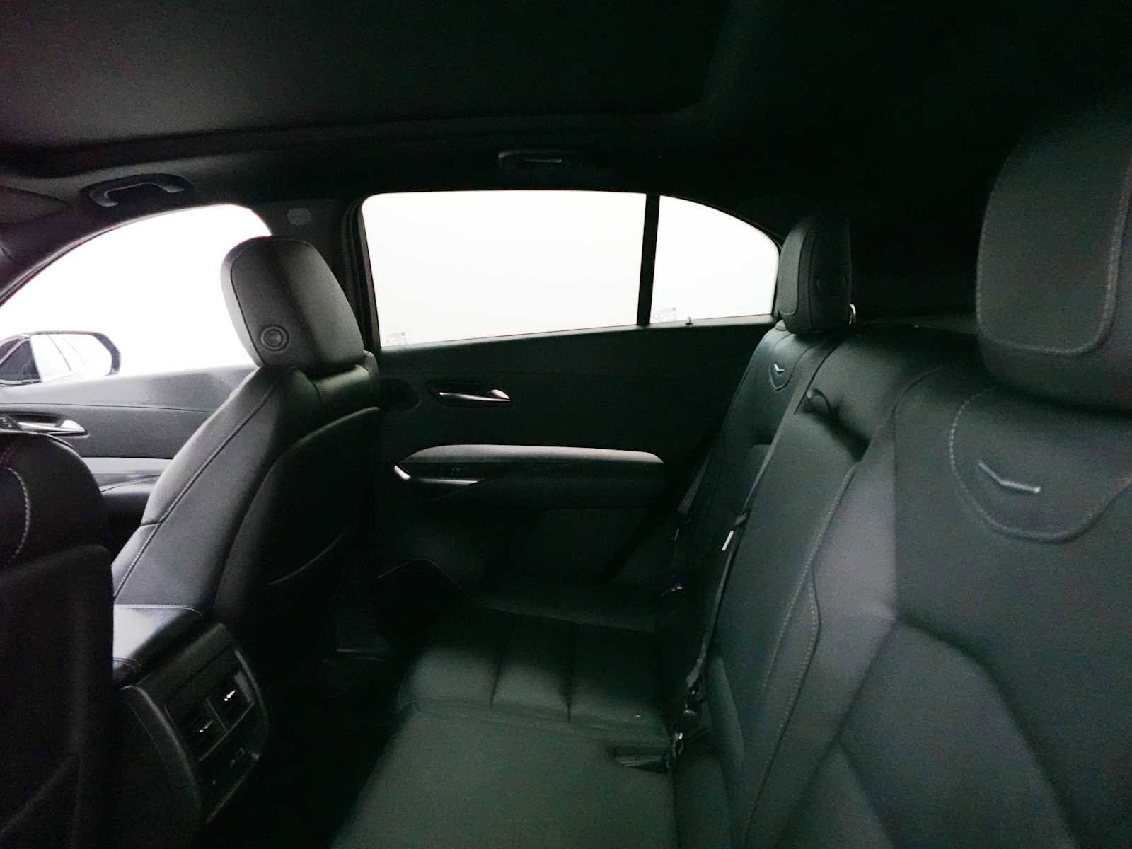 Used 2023 Cadillac XT4 Premium Luxury AWD/4WD image 27
