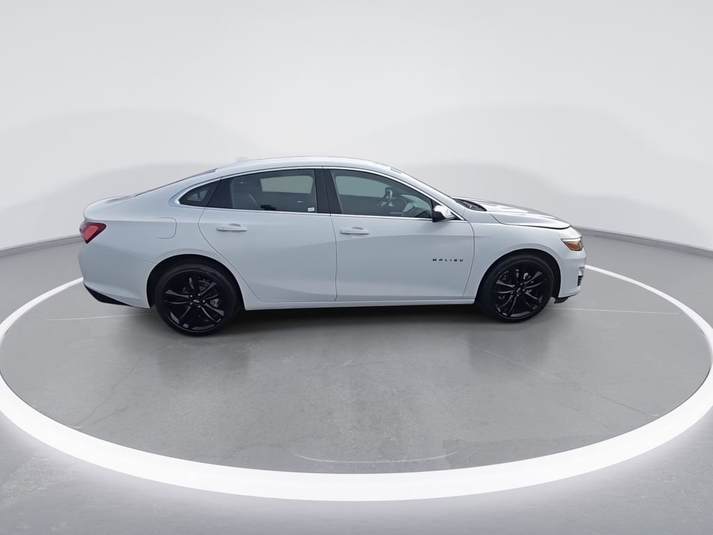Used 2024 Chevrolet Malibu LT w/ Sport Edition FWD image 9