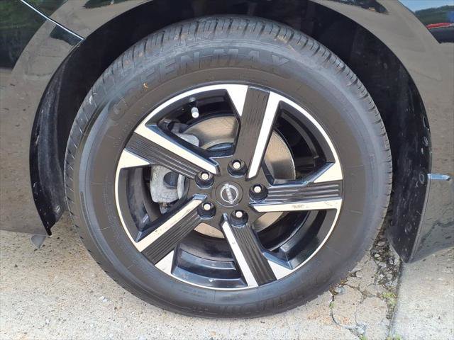 Used 2024 Nissan Sentra SV w/ All-Weather Package FWD image 7