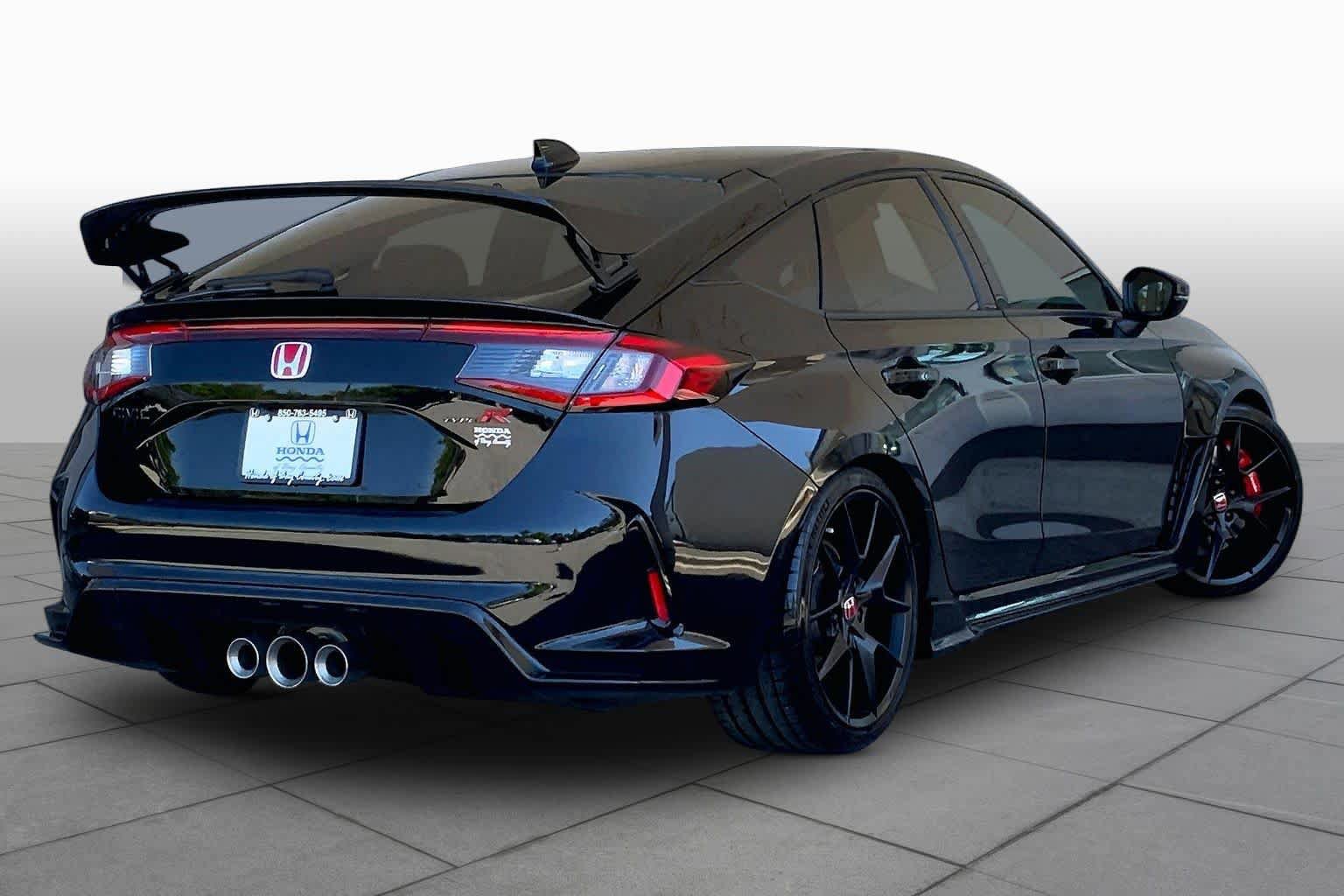 Used 2023 Honda Civic Type R image 13
