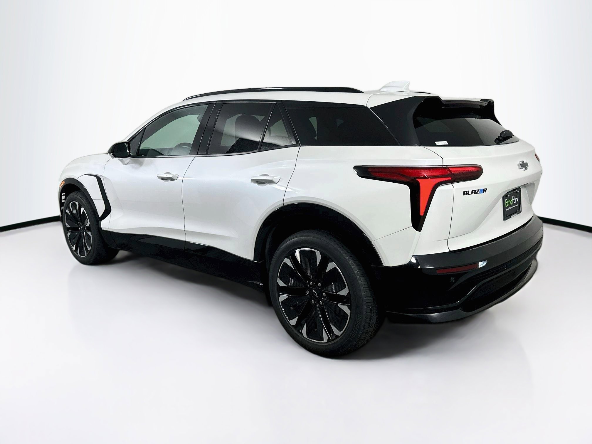 Used 2024 Chevrolet Blazer EV RS AWD/4WD image 5