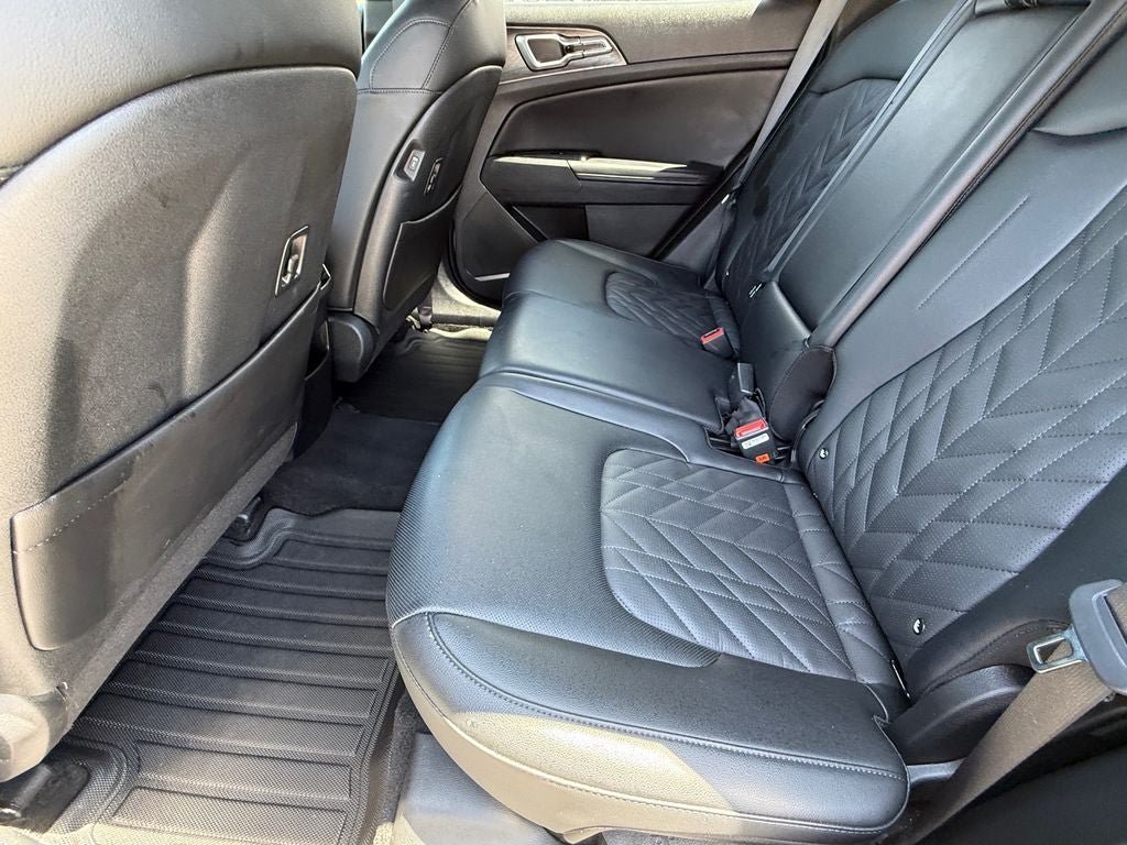 Used 2024 Kia Sportage X-Line w/ X-Line Premium Package AWD/4WD image 13