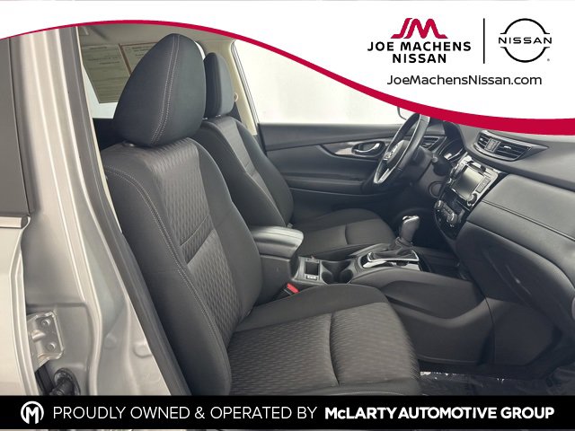 Certified 2020 Nissan Rogue SV image 20