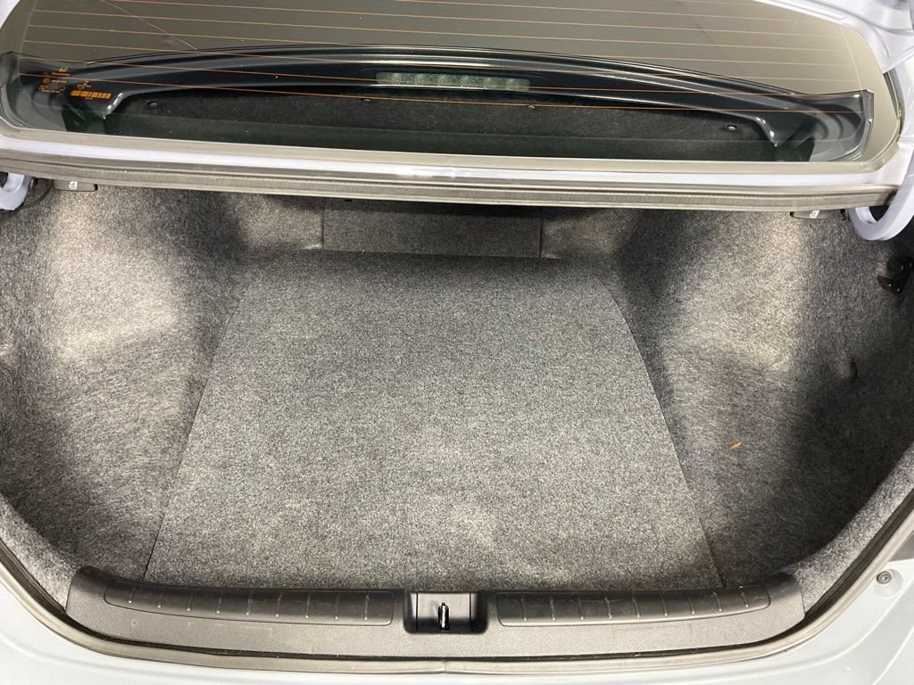 Used 2022 Honda Accord Sport image 11