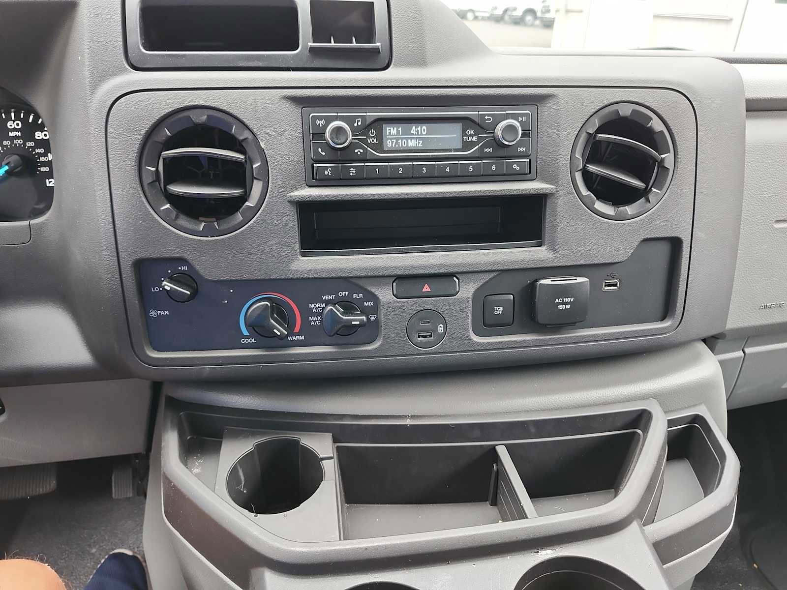 New 2025 Ford E-350 and Econoline 350 Super Duty w/ Power Equipment Group image 12