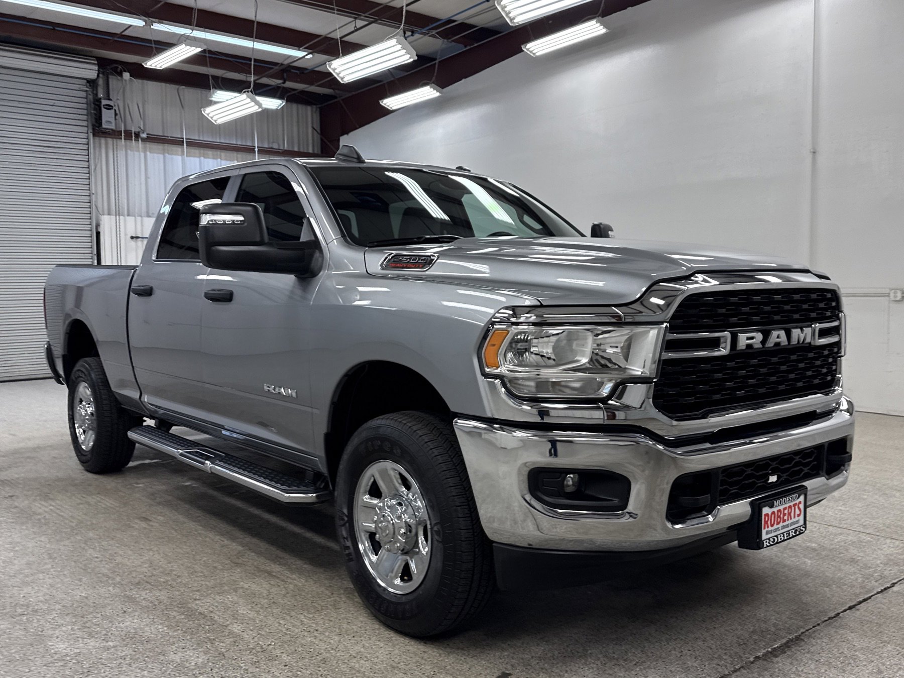 Used 2024 RAM 2500 Big Horn w/ Bed Utility Group image 23