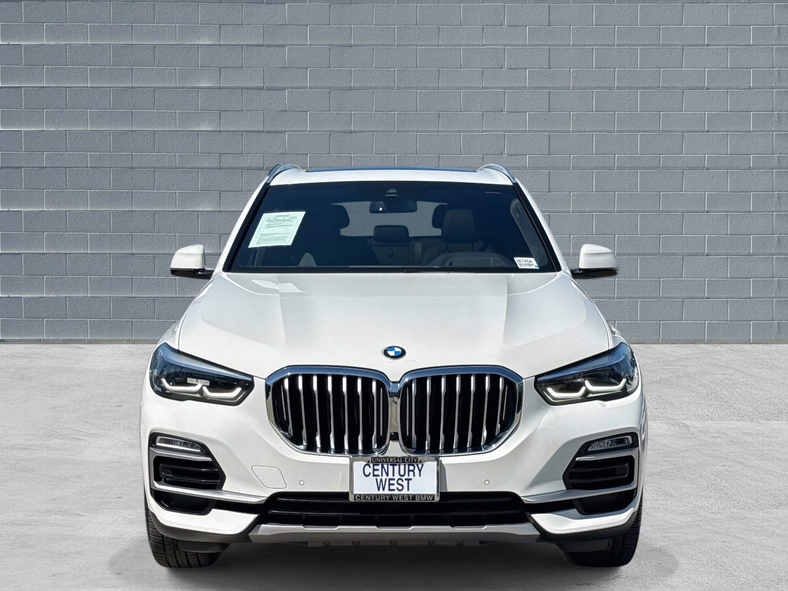 Used 2019 BMW X5 xDrive40i w/ Premium Package 2 image 2