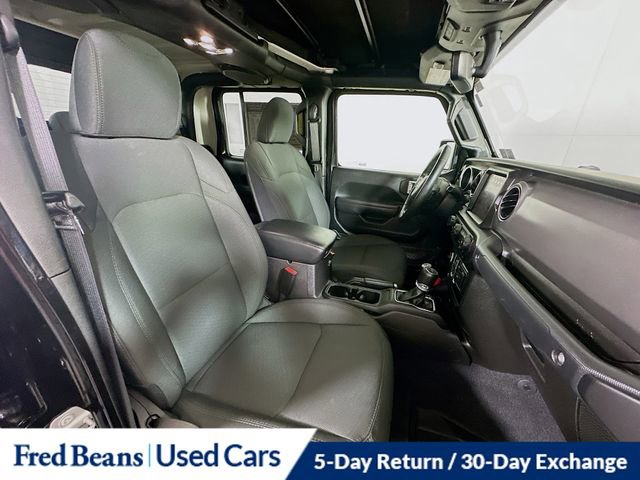 Certified 2022 Jeep Gladiator Willys image 29