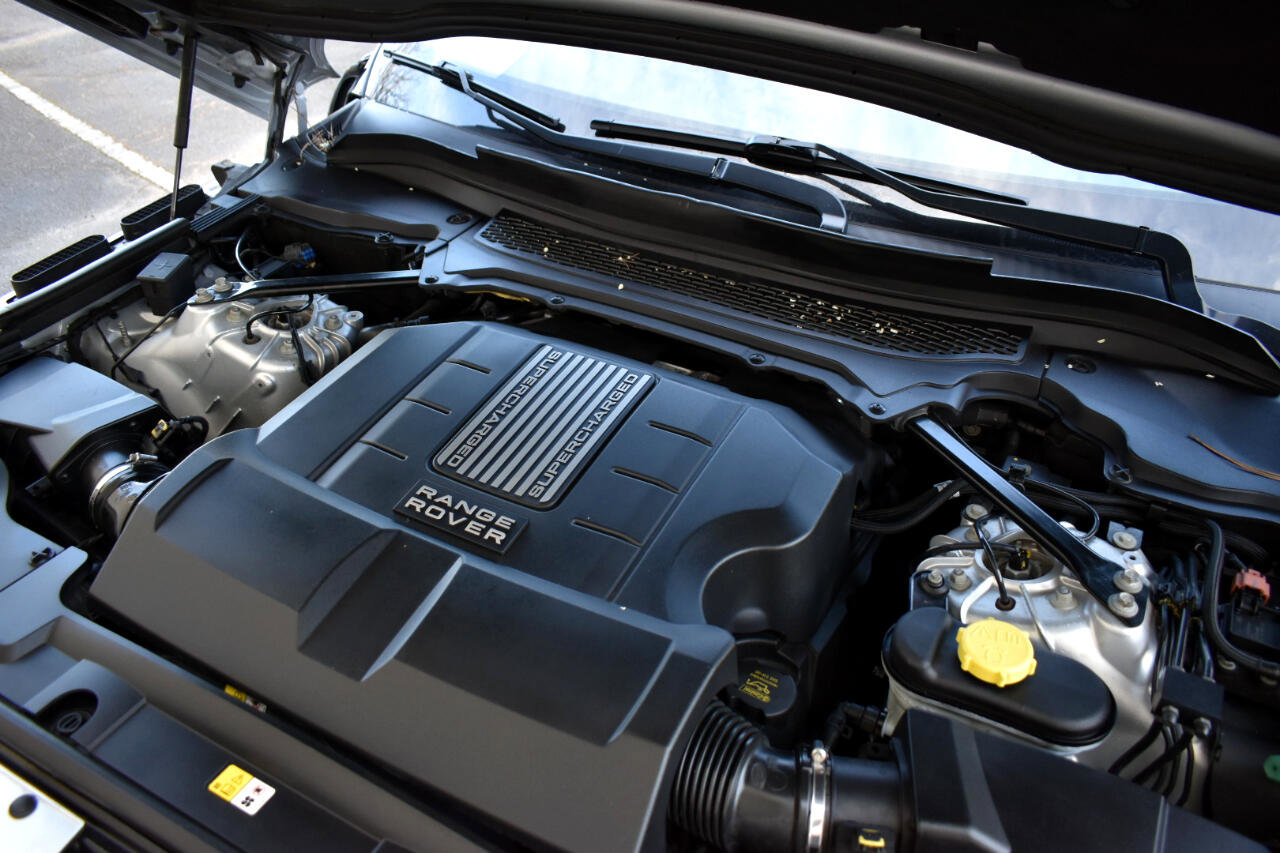 Used 2014 Land Rover Range Rover Autobiography image 46