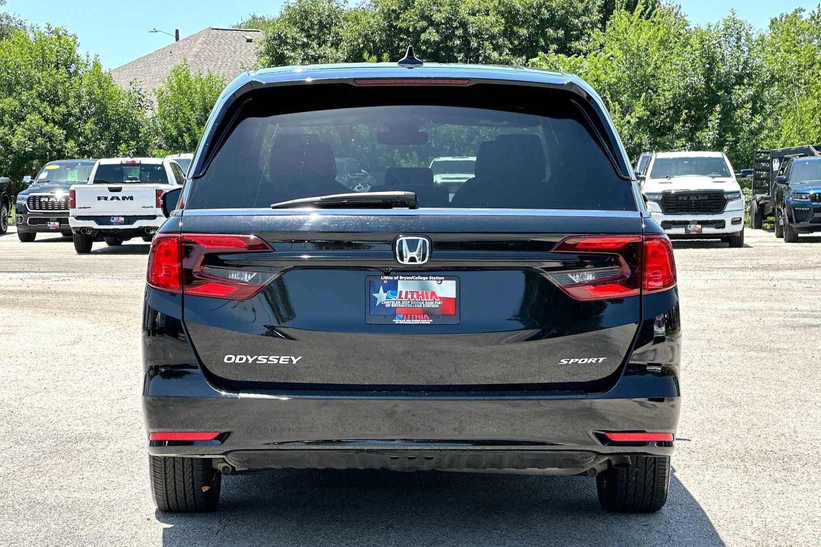 Used 2024 Honda Odyssey Sport image 14