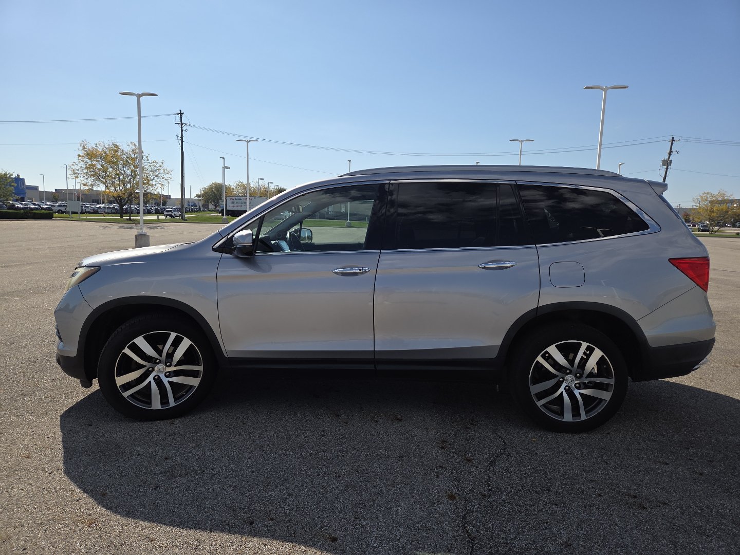 Used 2016 Honda Pilot Elite image 15
