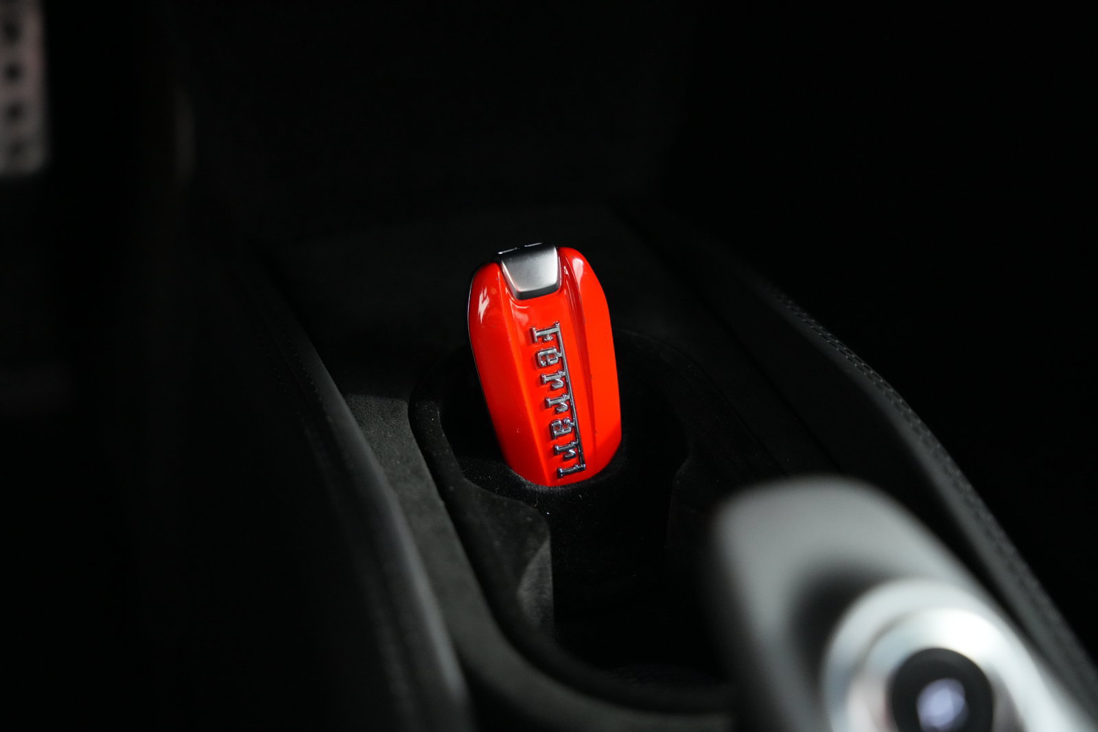 Used 2020 Ferrari F8 Tributo RWD image 44