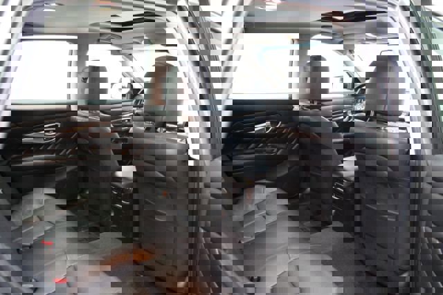 Used 2015 INFINITI Q70 L 3.7 image 20