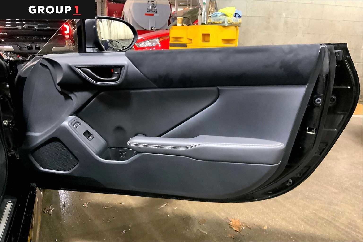 Used 2025 Toyota GR86 Premium w/ ALL Weather Mat Package (TMS) image 18