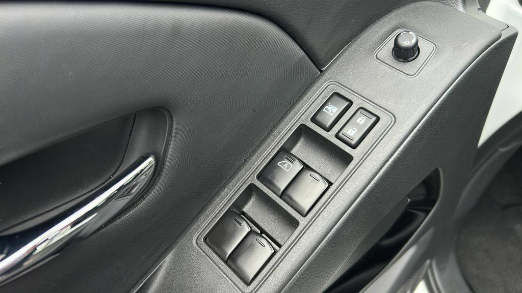 Used 2022 Nissan Frontier Pro-X w/ Pro-X Premium Package RWD image 11