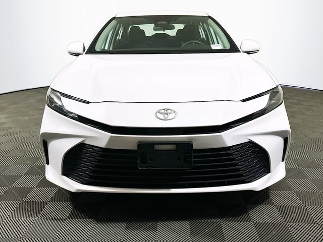 Certified 2025 Toyota Camry LE image 3