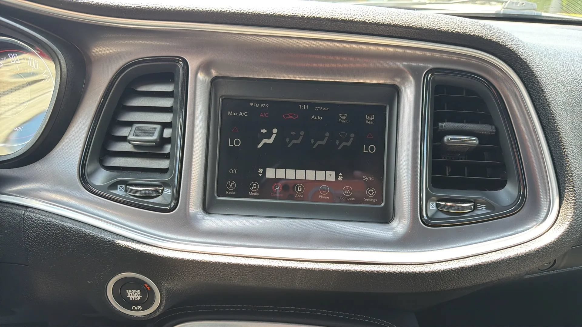 Used 2022 Dodge Challenger SXT RWD image 17
