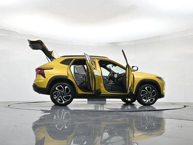 Used 2025 Chevrolet Trax RS w/ Driver Confidence Package image 50