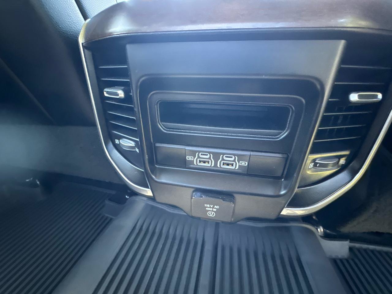 Used 2023 RAM 3500 Laramie AWD/4WD image 24