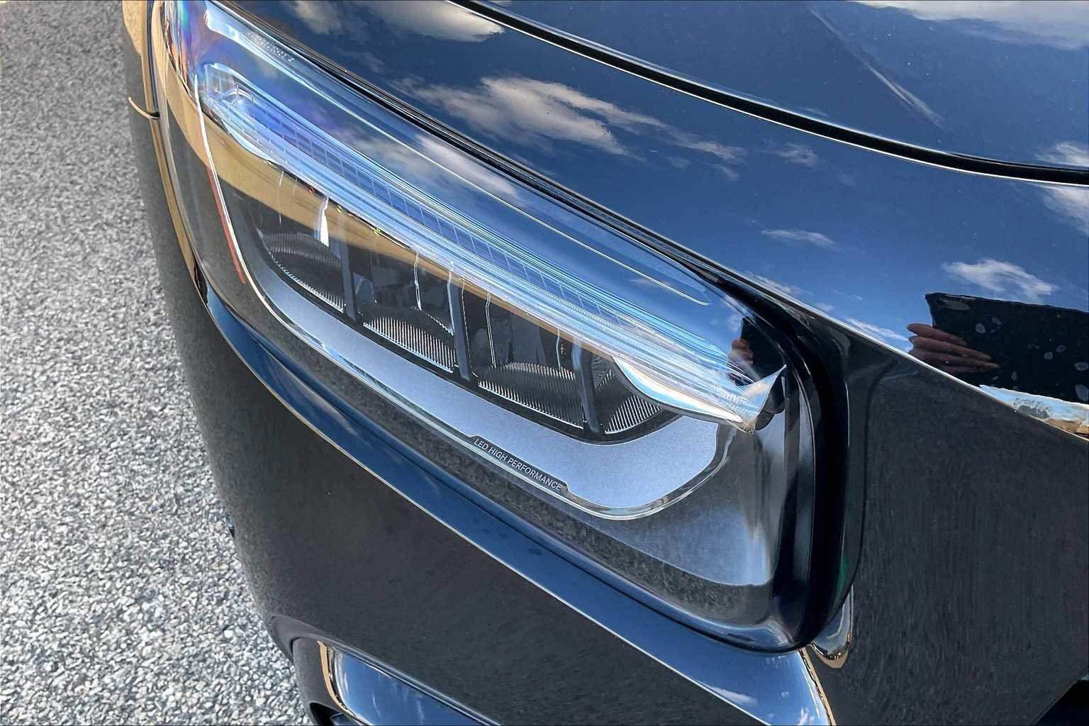 New 2025 Mercedes-Benz GLB 35 AMG 4MATIC image 15