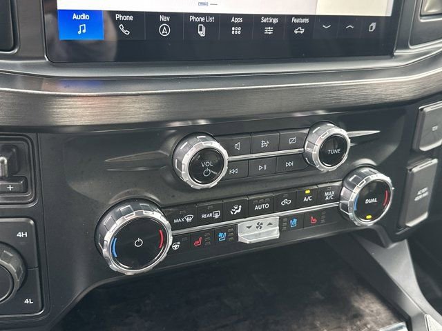 Used 2024 Ford F350 Lariat w/ Chrome Package image 31