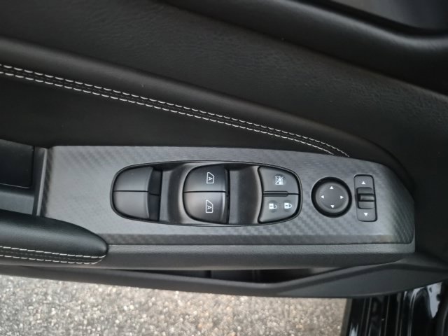 Used 2019 Nissan Altima 2.5 SV AWD/4WD image 16