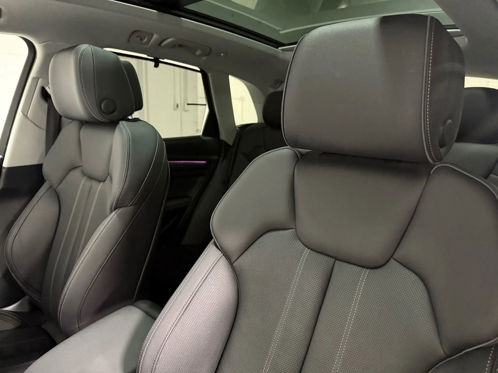 Used 2022 Audi Q5 2.0T Prestige w/ Prestige Package image 20