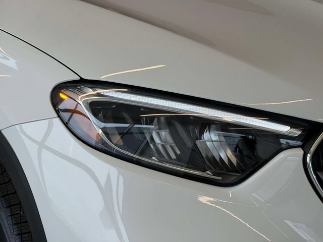 Certified 2026 Mercedes-Benz GLC 300 4MATIC image 9
