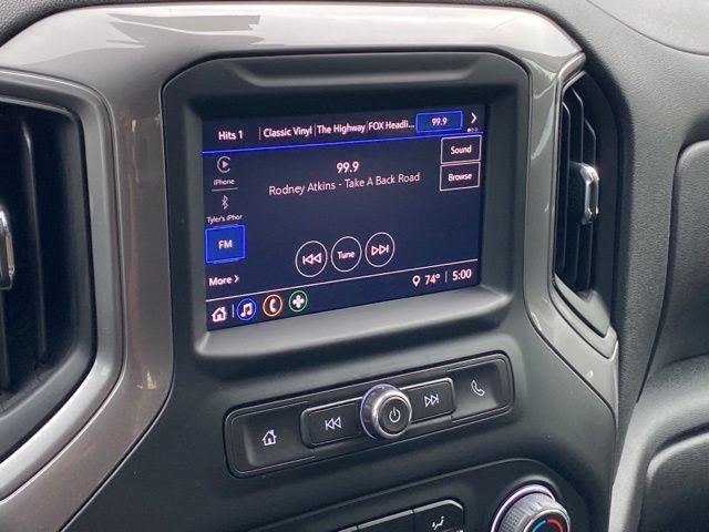 Used 2023 Chevrolet Silverado 1500 Custom AWD/4WD image 18