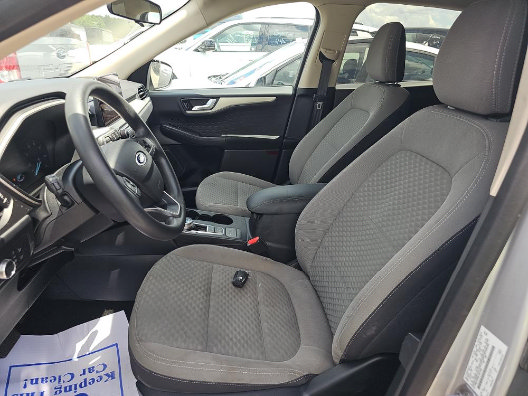 Used 2020 Ford Escape SE FWD image 8