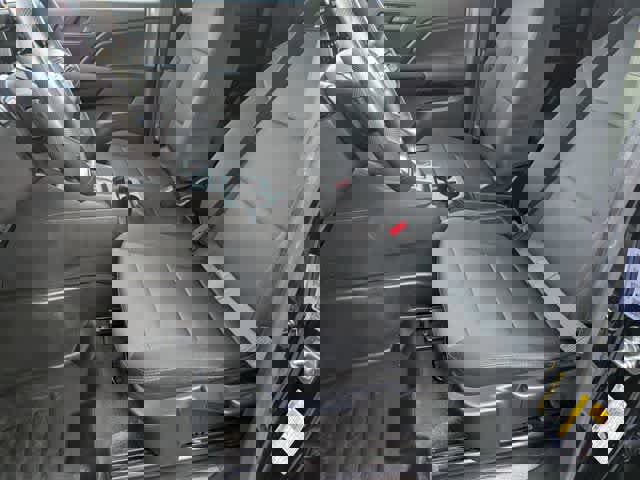 Used 2023 Chevrolet Colorado W/T image 16