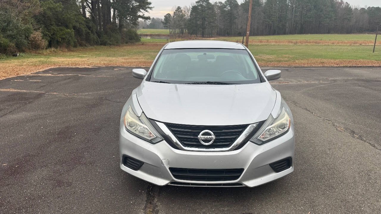 Used 2018 Nissan Altima 2.5 S w/ S Convenience Package FWD image 3