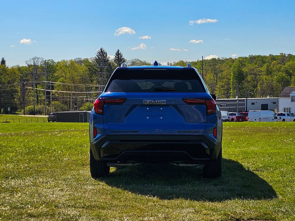 New 2026 GMC Terrain Elevation w/ Elevation Premium Package AWD/4WD image 4