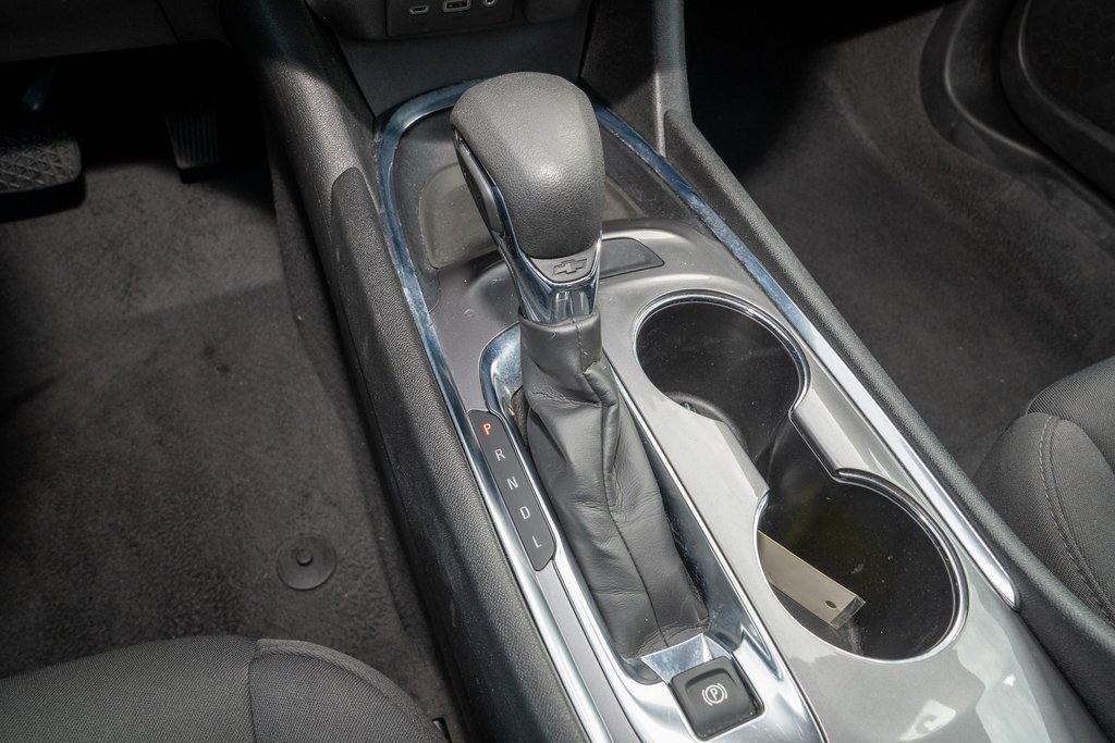 Used 2023 Chevrolet Malibu LT image 16