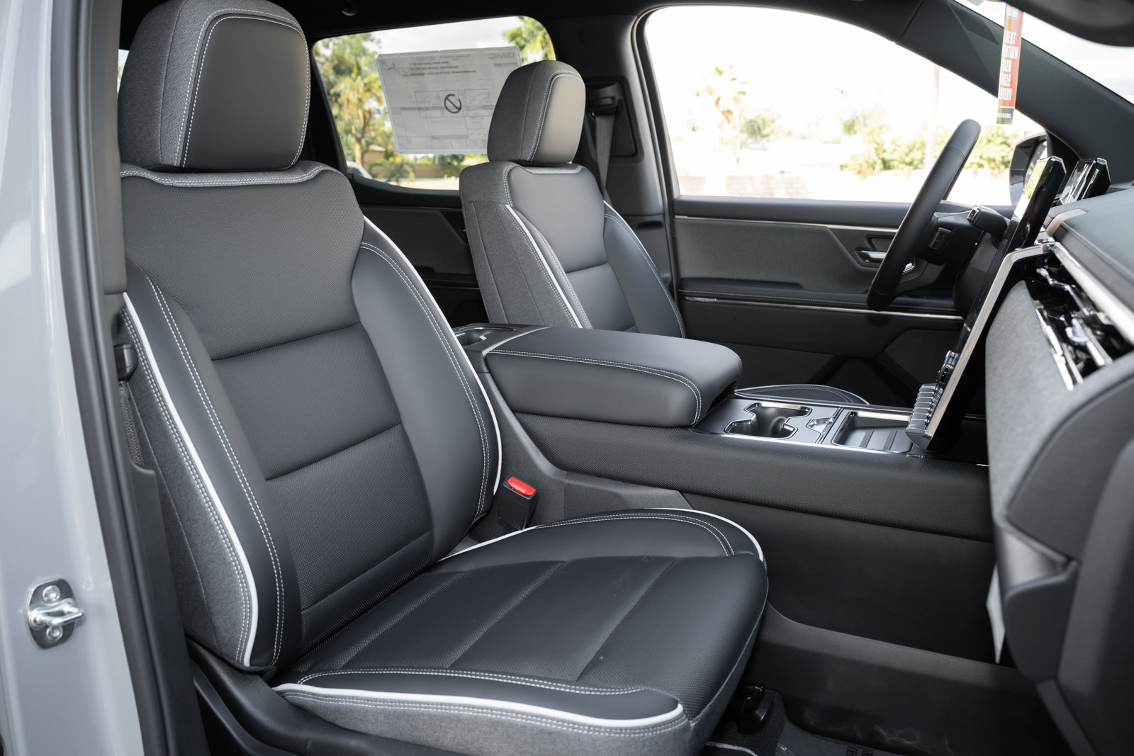 New 2026 GMC Sierra EV Elevation image 38